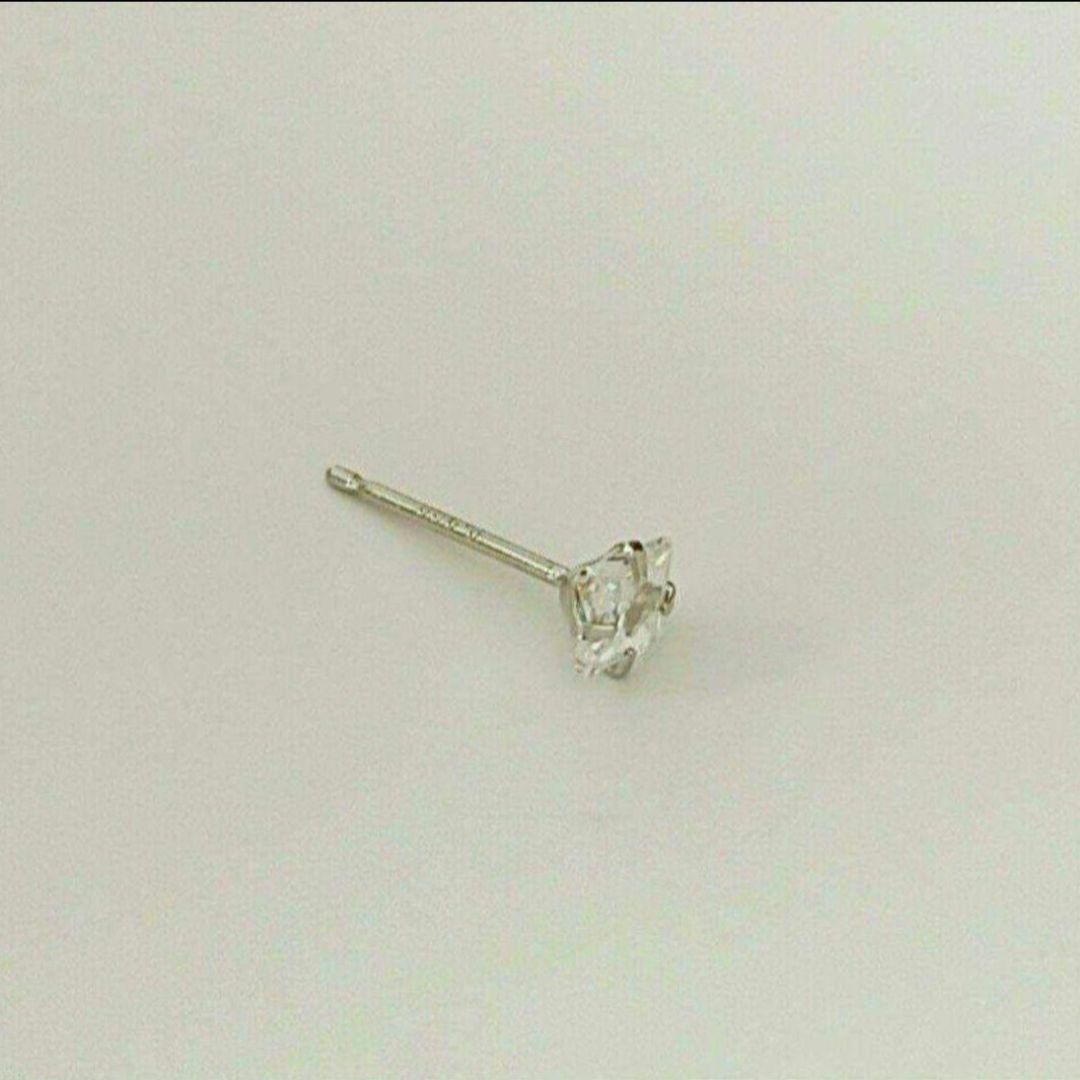 プラチナポストピアス片耳PT900 - メルカリ