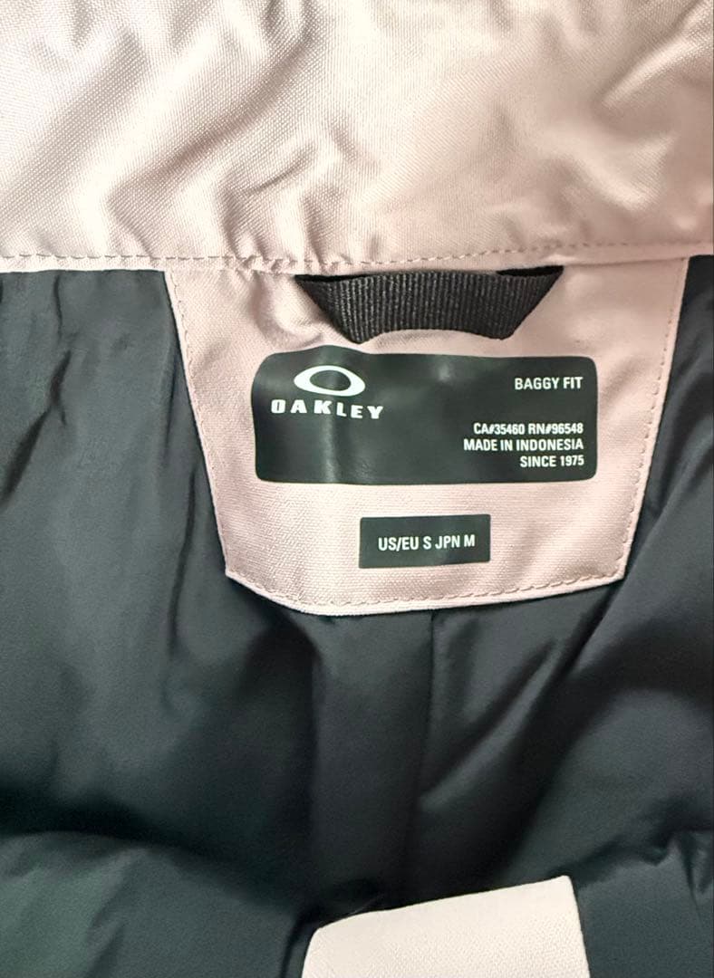 新品 Oakley スノーボードパンツ F0A406105 サイズM - メルカリ