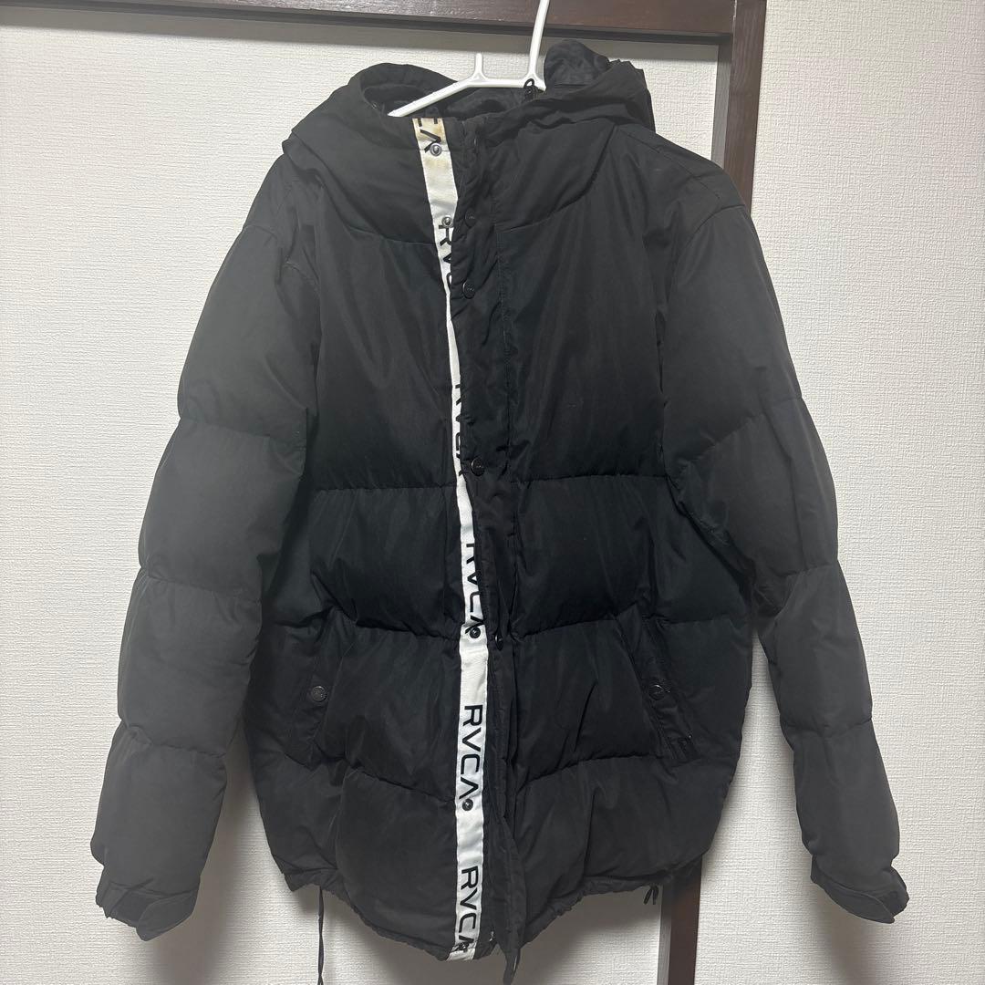 RVCA フード付きダウンジャケット ブラック - メルカリ