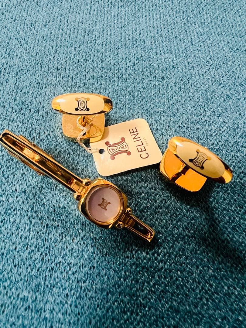 CELINE ゴールド ネクタイピン カフスセット美品 - メルカリ