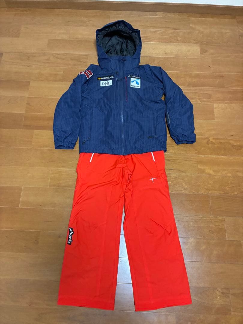 ラブフォーティーさま専用　phenix フェニックススキーウェア上下セット140 フェニックス（PHENIX） スキーウェア キッズ 上下セット 女の子