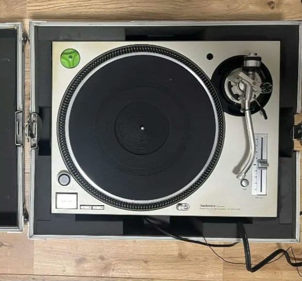 technics sl1200 mk3D ターンテーブル　テクニクス テクニクスtechnicsターンテーブルSL1200-MK3DTechnics SL-1200 mk3d