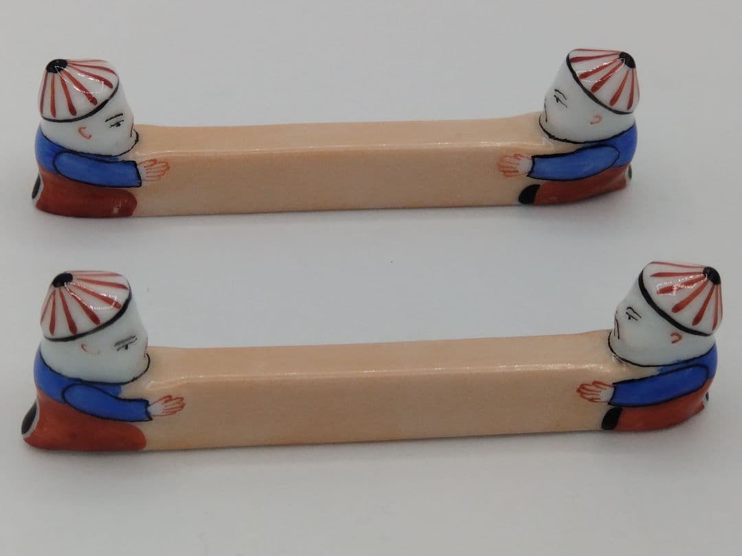 HEREND マンダリン ナイフレスト&箸置き 2本陶器製 唐子人形装飾