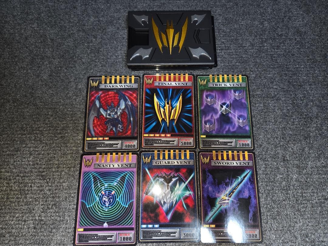 専用　カードデッキ　CSM Vバックル＆ドラグバイザー　仮面ライダー CSM Vバックル 4大仮面ライダーセット｜仮面ライダーおもちゃウェブ