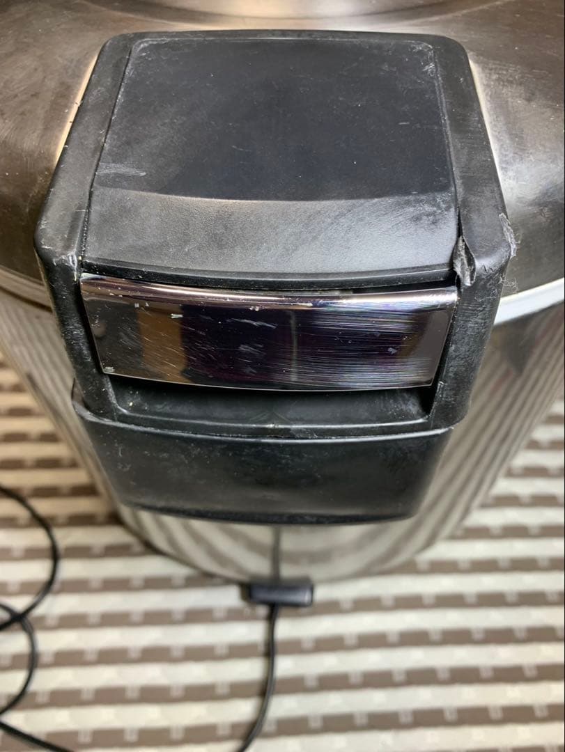 タイガー電子ジャJHC-900A ステンレス炊飯器 9.0L