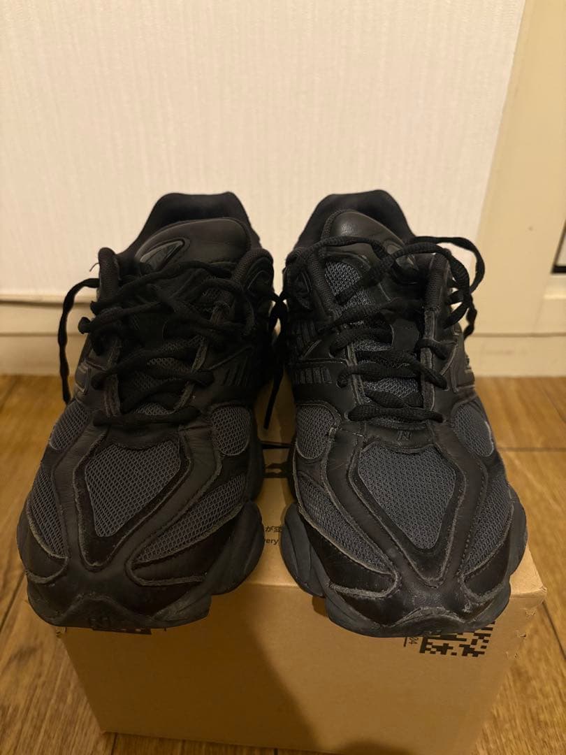 【気まぐれ値下げ】New Balance U9060NRI 23.5cm