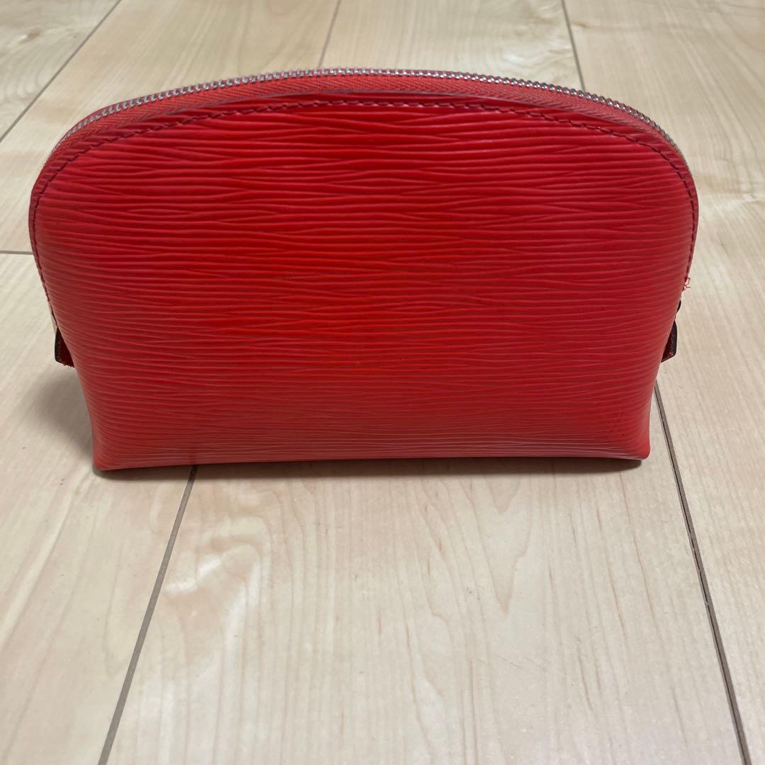ルイヴィトン　エピ　ポシェット　コスメ　ポーチM40641 ルイヴィトン ポシェットコスメティック ポーチ エピ フューシャ