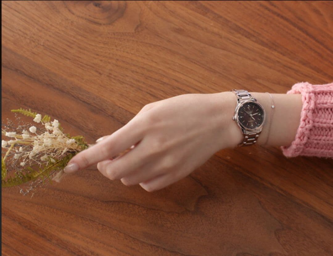 ◇限定◇極美品 CITIZEN XC/ クロスシー 砂時計 電波時計( ルキア