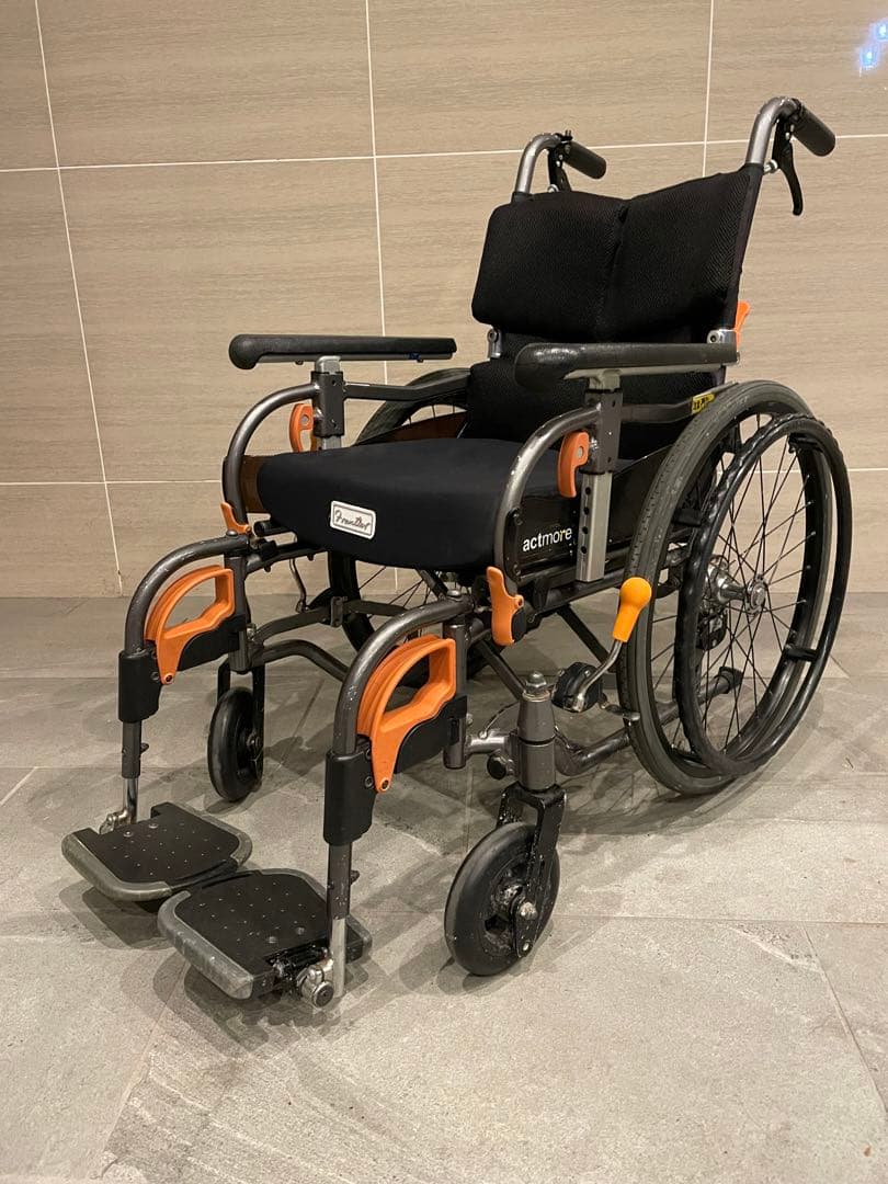 アクトモアactmore 車椅子 自走式 - メルカリ