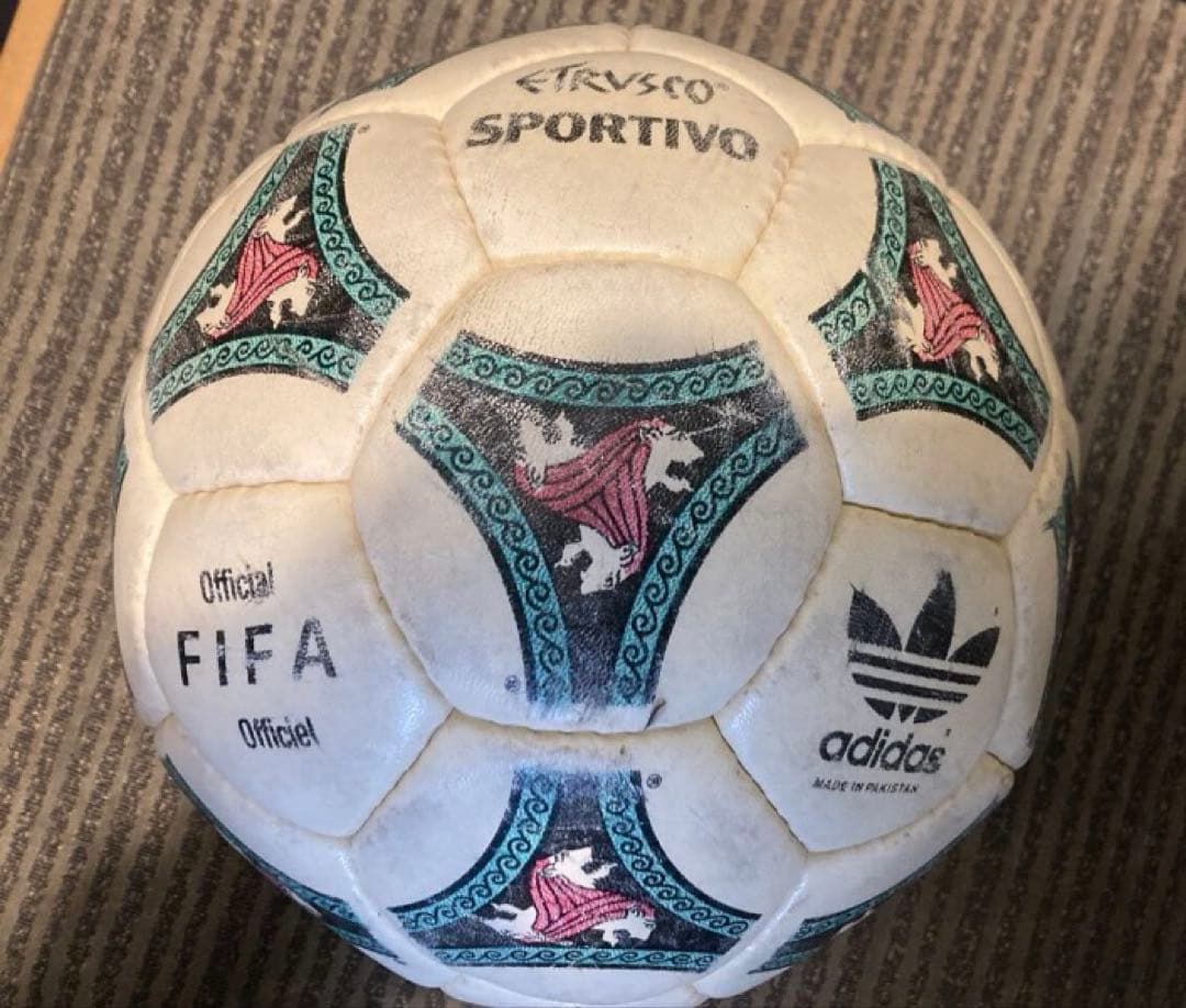 adidas ETRUSCO 90年イタリアW杯ビンテージ マラドーナ - メルカリ