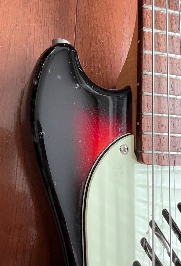 マリンライダー整備済コーラス付アンプ内蔵エレキギターミディアム