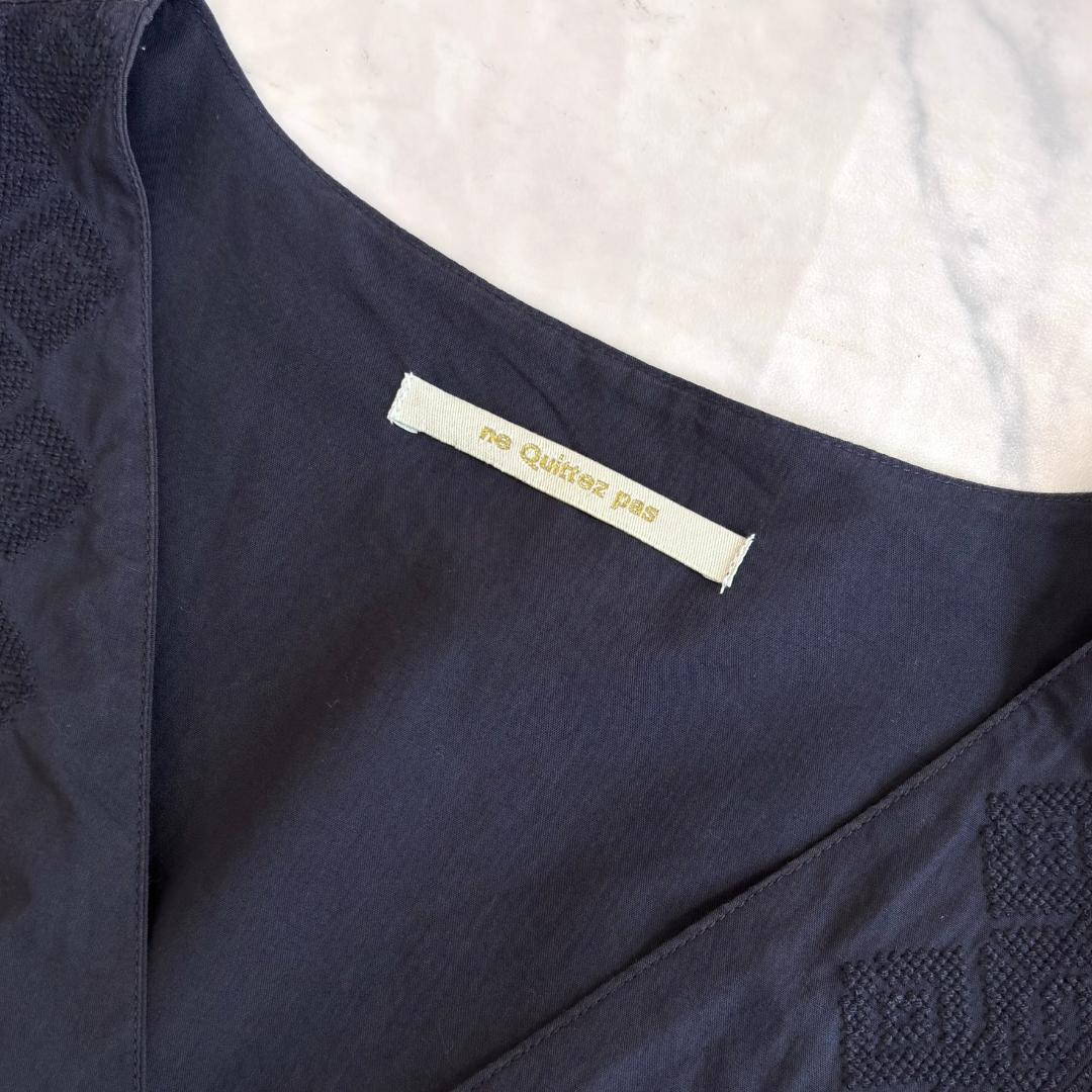 ヌキテパ エンブロイダリー カットワーク カシュクール ワンピース 紺