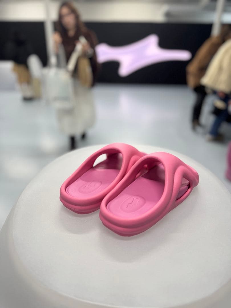 【新品】SKYLRK BEACH SLIDE PINK US11/28~29cm Skylrk Unisex Beach Gum Slides