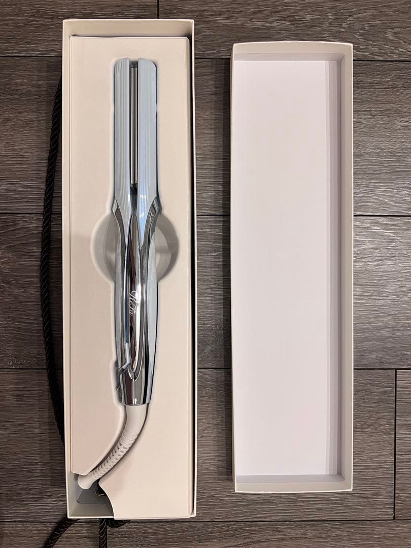 ReFa ストレートヘアアイロン ホワイト 箱付き リファ ストレートアイロン プロ（ホワイト） プレゼント ギフト 誕生