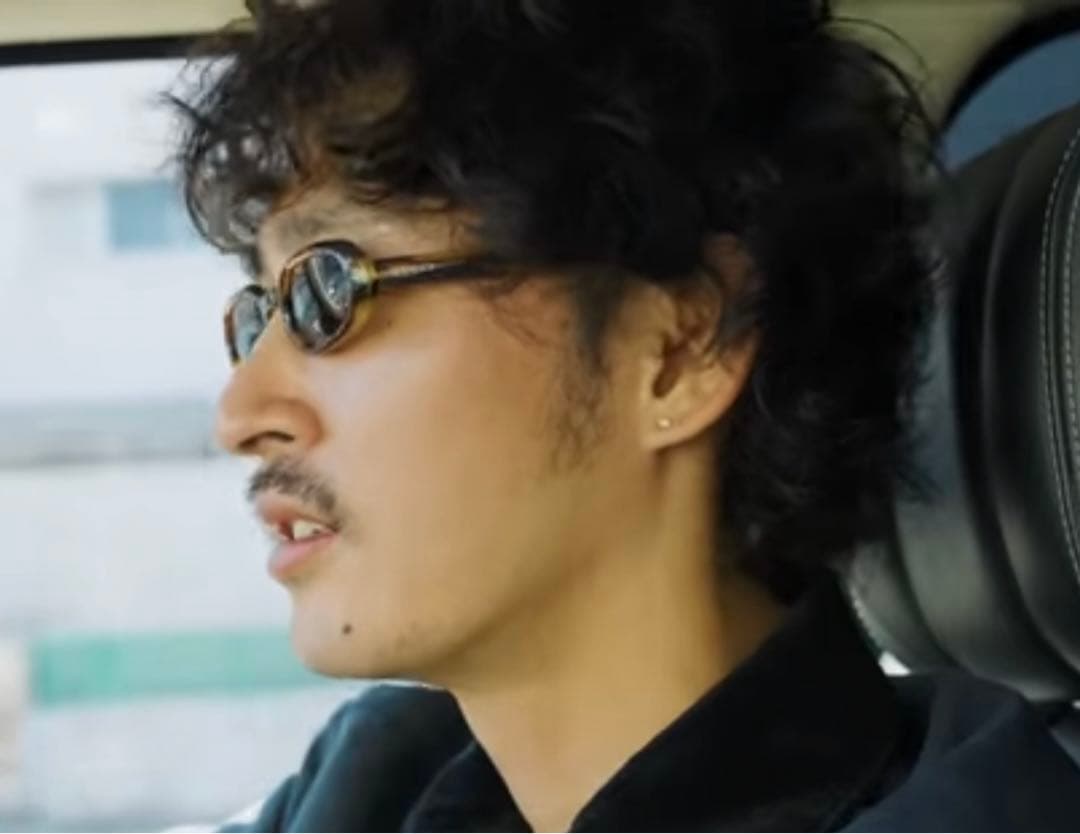 GUCCI ブラウン オーバル型 サングラス 上杉柊平 着用モデル - メルカリ