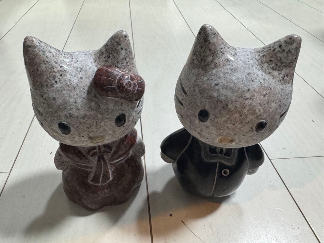 ハローキティ 石像 - メルカリ