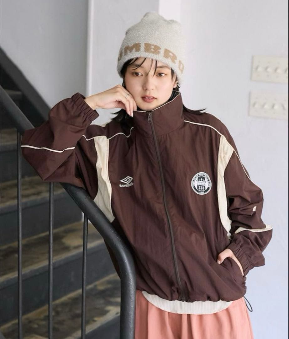UMBRO × FREAK'S STORE/別注 トラックジャケット ブラウン - メルカリ