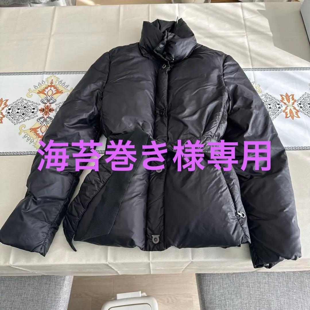 Salvatore Ferragamo ブラックダウンジャケット 42 Salvatore Ferragamo - サルヴァトーレフェラガモ ダウンジャケット