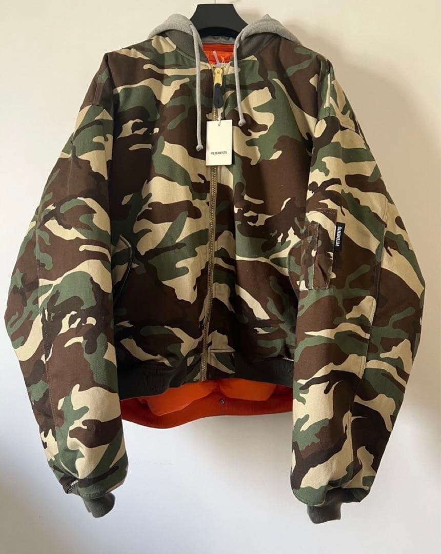 ヴェトモン ALPHA HOODED CAMO BOMBER ボンバージャケット - メルカリ