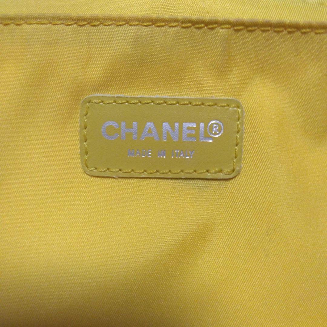 CHANELニュートラベルライン　ビジネスバッグ・ハンドバッグ《レア色イエロー》