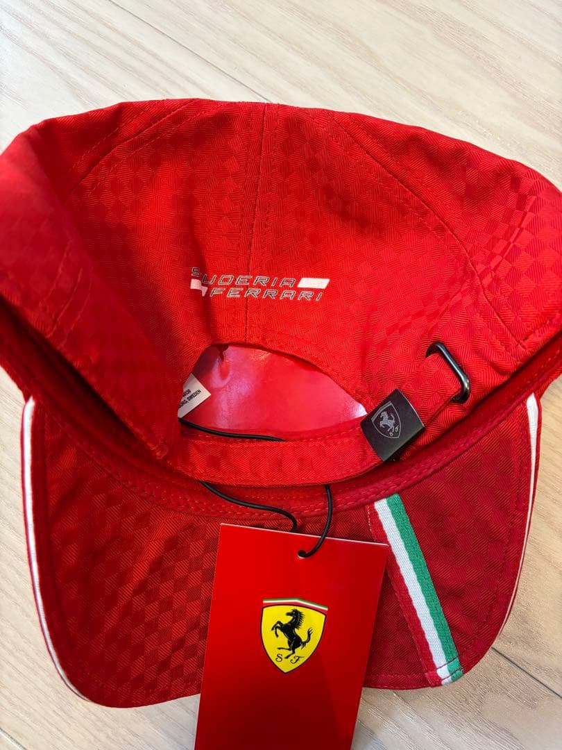 新品未使用】フェラーリ F1 キャップ 2016年メキシコグランプリ（赤