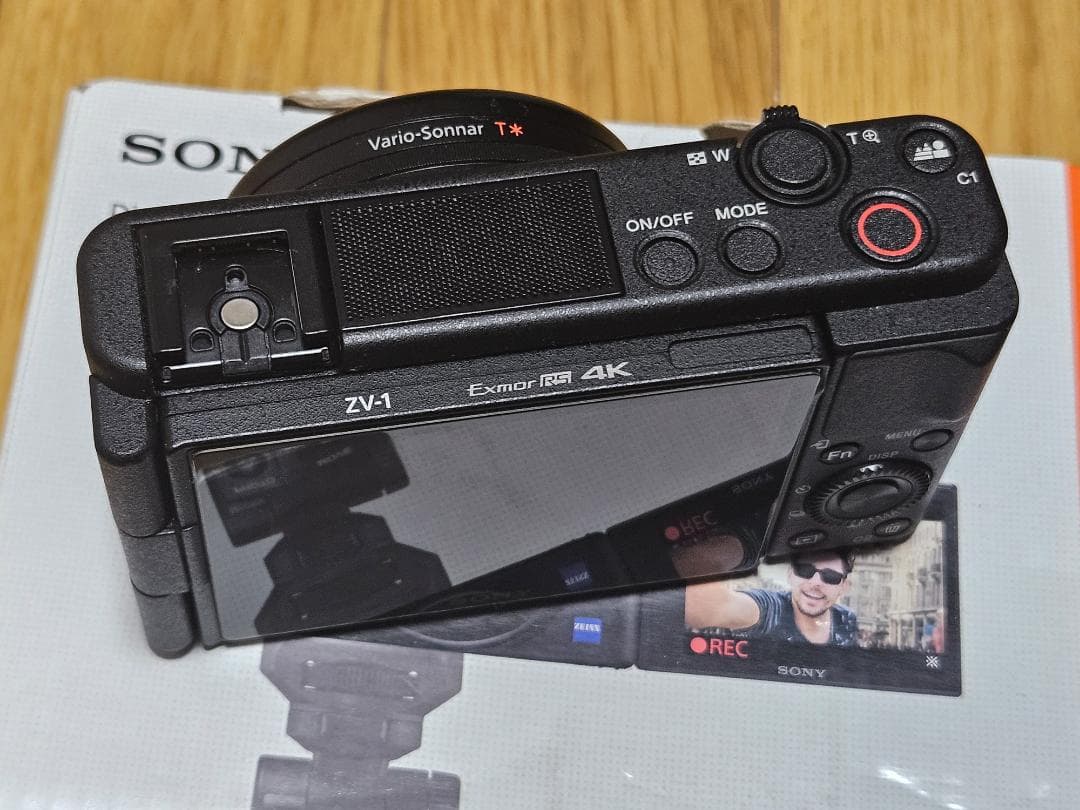 SONY VLOGCAM ZV-1 24-70mmF1.8-2.8+アクセサリー