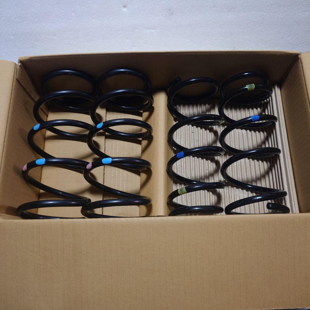 GR86　A型　純正ダンパー+スプリング　前後 GR86 A型 純正ダンパー+スプリング 前後 - メルカリ