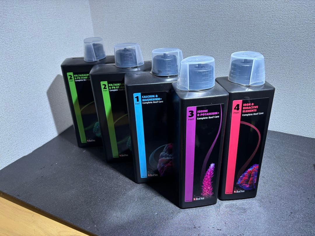 COMPLETE REEF CARE 4本セット最終値下げ - メルカリ