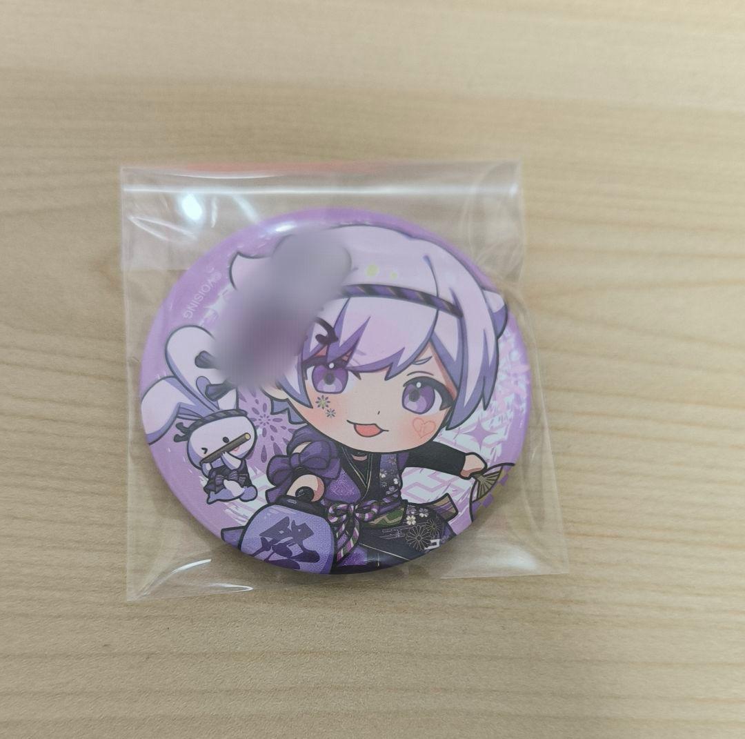 いれいす ランダム缶バッジ【初兎】サイン入り - メルカリ