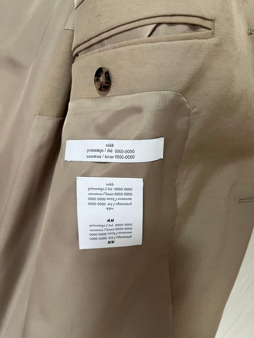 最終値下げ) rokh h&m ボタンディテールツイルトレンチコート - メルカリ