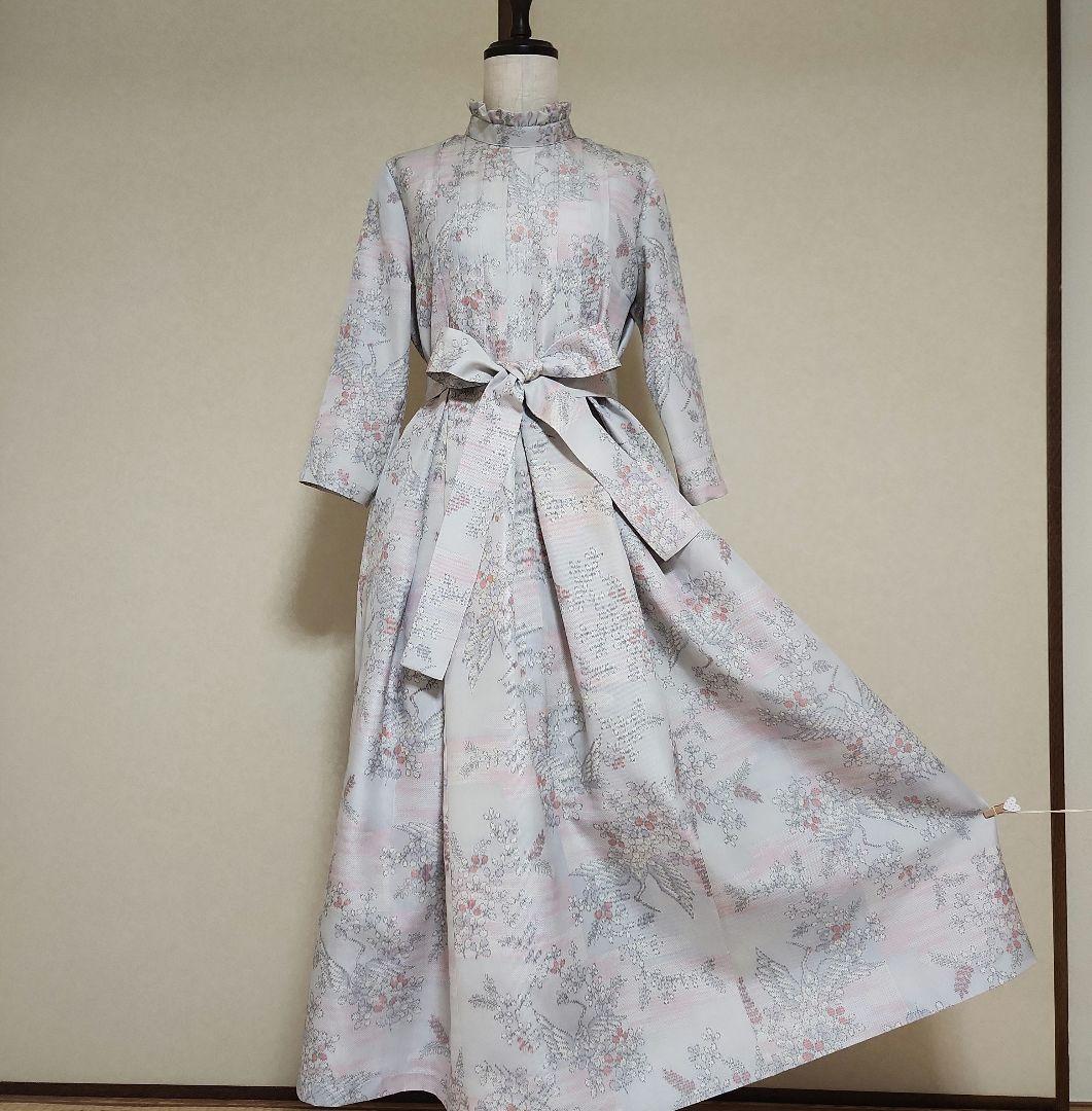 フリルスタンドカラーのワンピースM ピンタック 白大島紬 着物リメイク