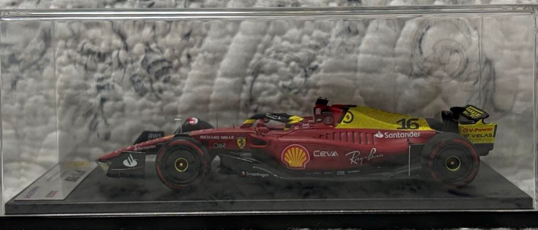 ルックスマート1/43 フェラーリ F1-75 ルクレール2022 イタリアGP Ferrari F1-75 Charles Leclerc Italian GP 2022 1:43 - Looksmart Models