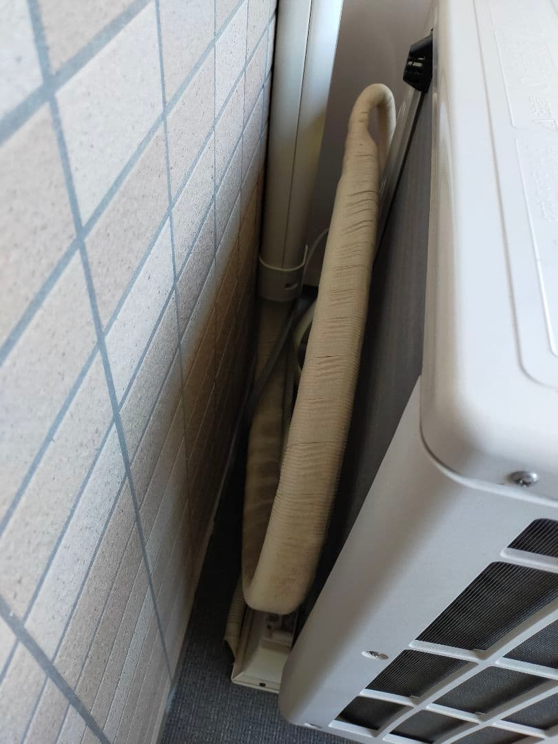 富士通ルームエアコンAS-J22E-W