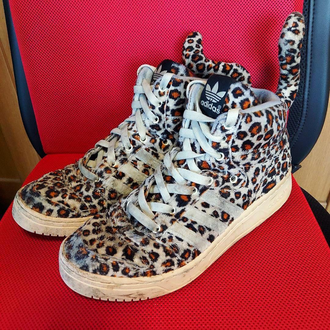 ジェレミースコット×アディダス】 ヒョウ柄スニーカー - メルカリ