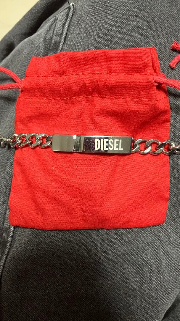 ケース無し 美品 DIESEL シルバー チェーンブレスレット 21cm 箱付き