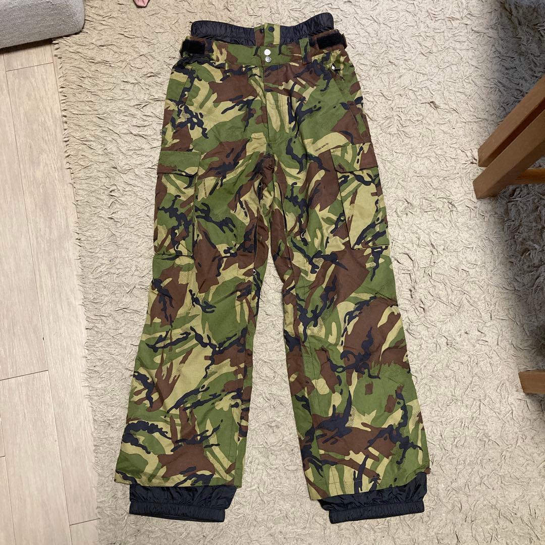 THE NORTH FACE 迷彩 スノーボードパンツ 150 - メルカリ