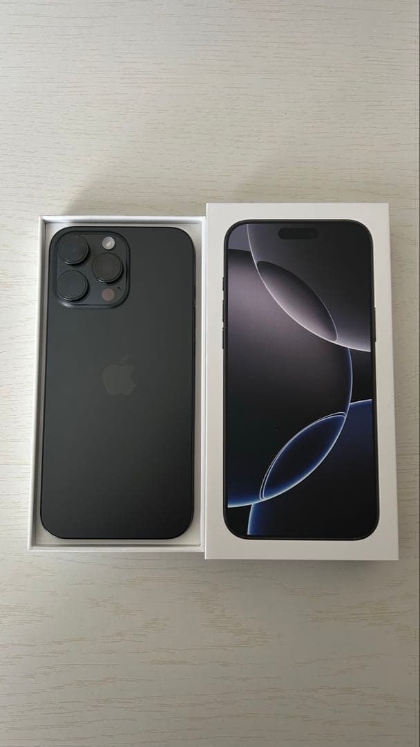 Apple iPhone16ProMax ブラックチタニウム　256GB 最安値 Apple iPhone 16 Pro Max 256GB SIMフリー [ブラックチタニウム] 価格