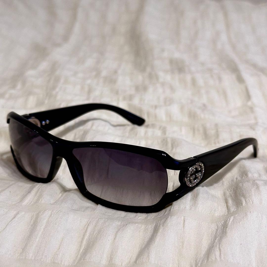 GUCCI ブラック サングラス ケース付き 証明書付き/GUCCI ブラック サングラス ケース付き - メルカリ