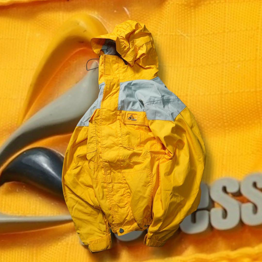 00s BURTON archive shell jacket 短丈 テック系 00s BURTON archive shell jacket 短丈 テック系｜Yahoo!フリマ（旧