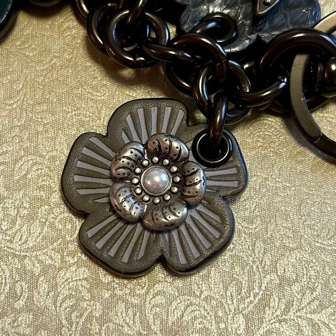 美品⭐︎Coach 1941ティーローズキーホルダー 猫 チャーム コーチ 希少