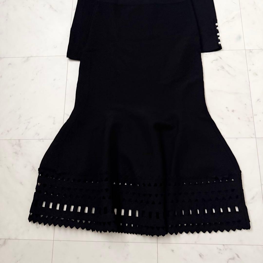 近年モデル❤️ピンキーアンドダイアン カットアウトマーメイドニット