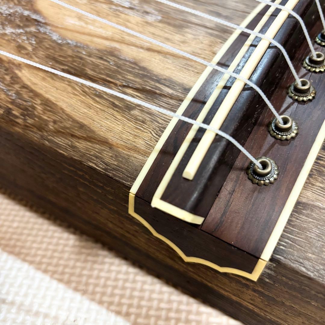 琴 十三弦 金蒔絵 並甲 すだれ彫り 13弦 和楽器 - メルカリ