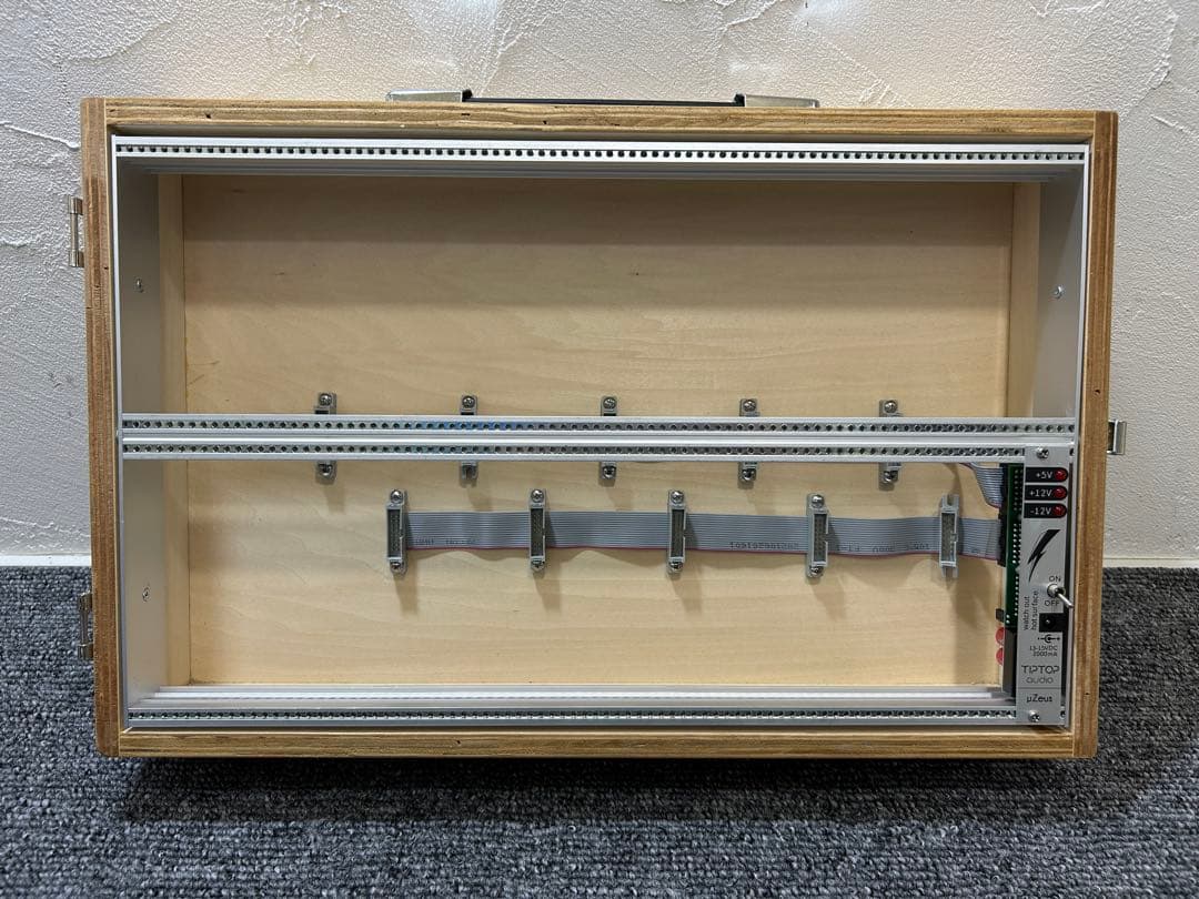 Y*i様 モジュラーシンセ ケース アダプター付き - その他新 発売