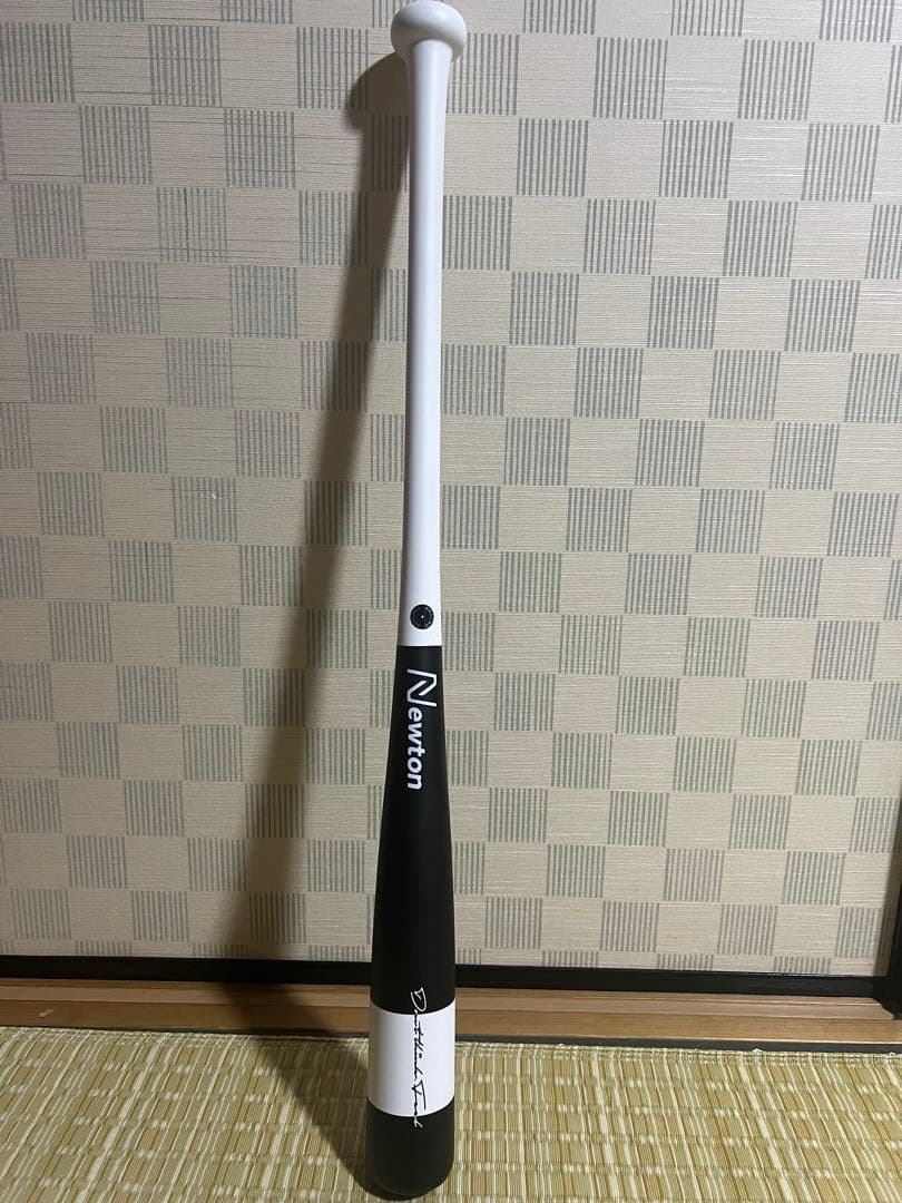 Newton トレーニングバット 83cm 960g Newton トレーニングバット 83cm 960g アメイジング