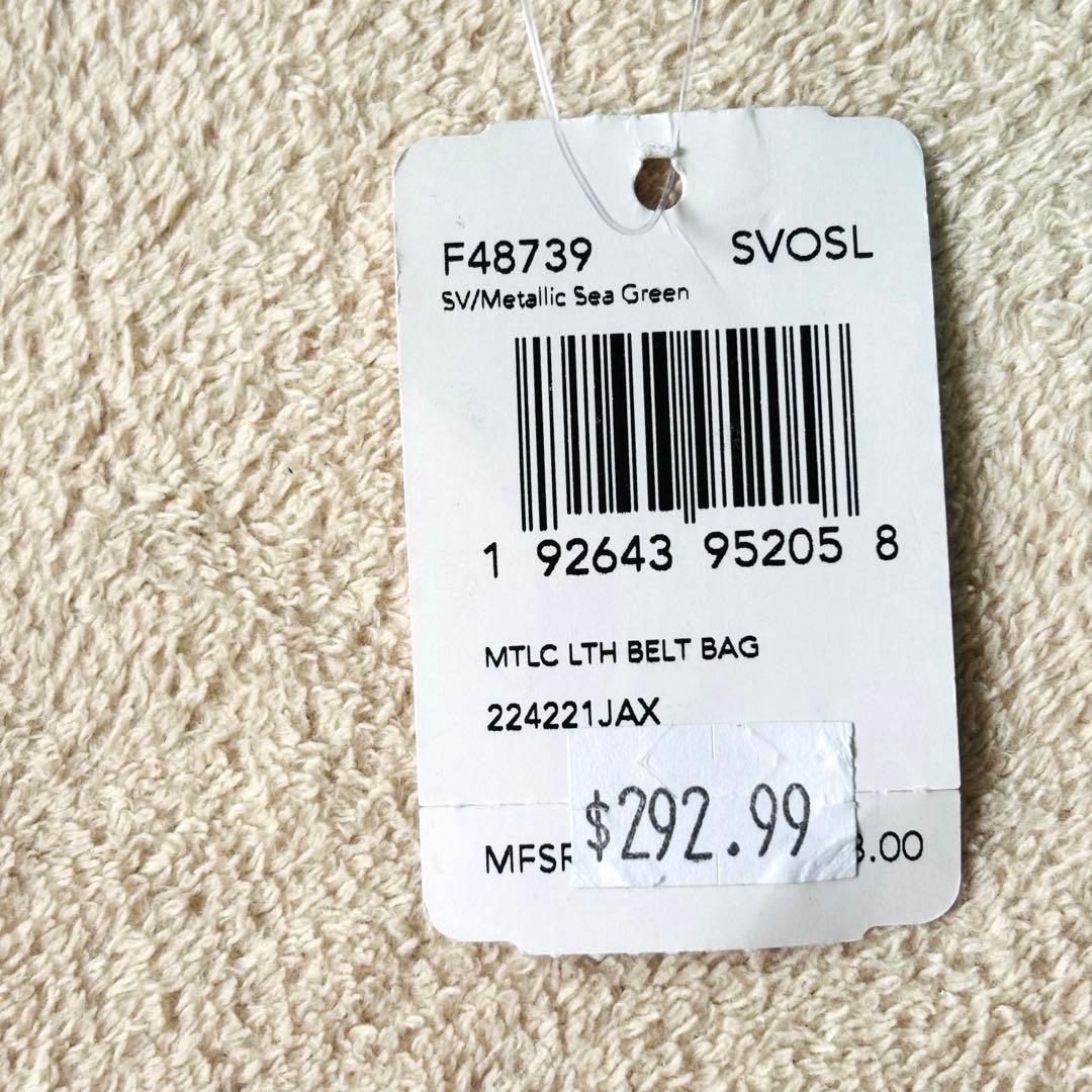 新品未使用】COACH メタリックレザー シボ革 ボディバッグ グリーン