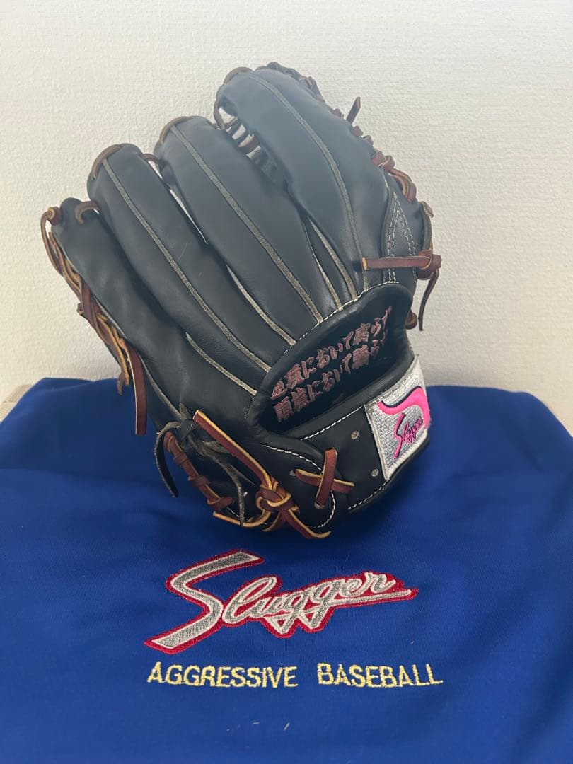 未使用　Slugger 野球　黒グローブ　硬式 久保田スラッガー（KUBOTA SLUGGER） 硬式 グローブ 内野手 野球 KSG