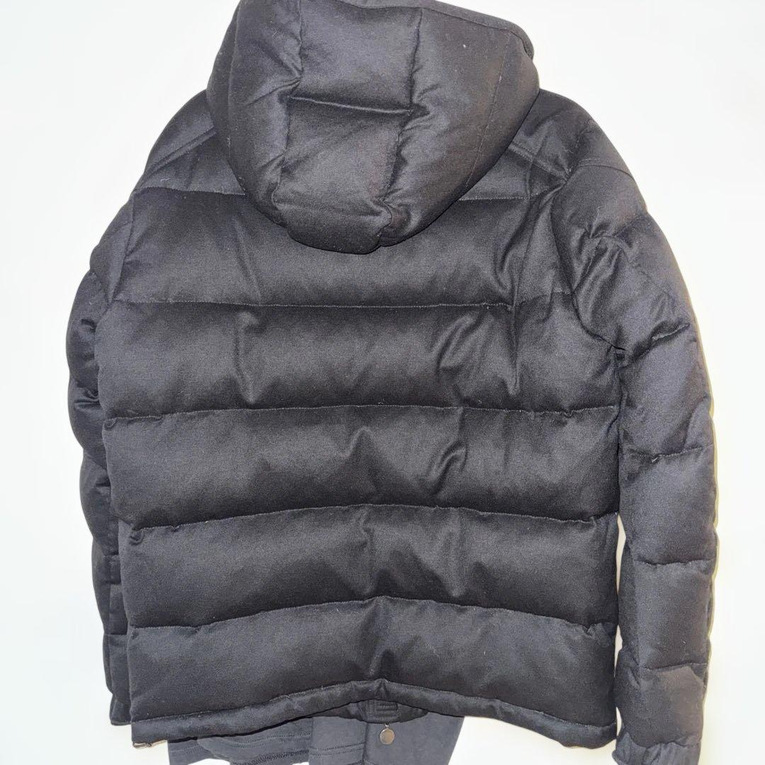 MONCLER ブラック ダウンジャケット はんなり様 - メルカリ