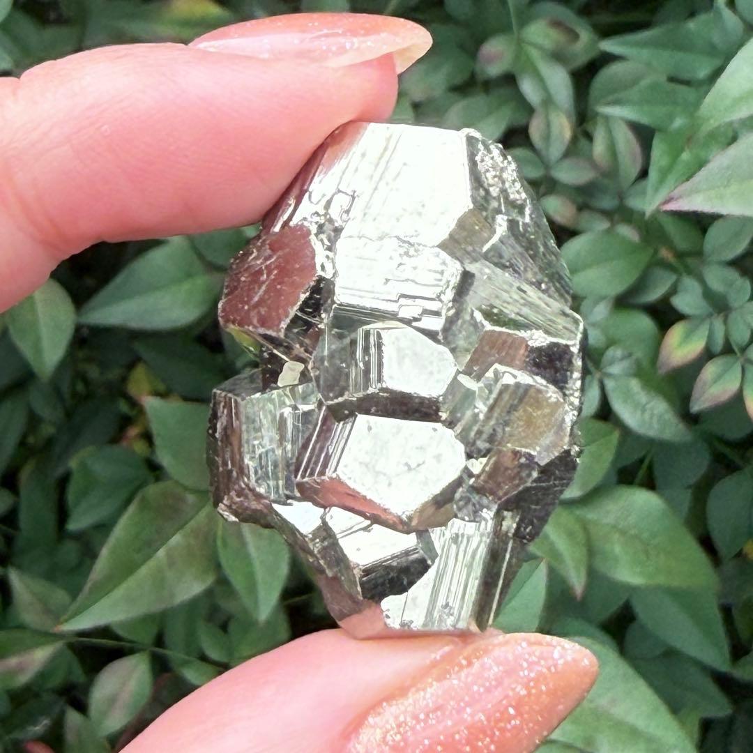 パイライト 黄鉄鉱 邪気祓い 鉱物標本 MY1243 - メルカリ