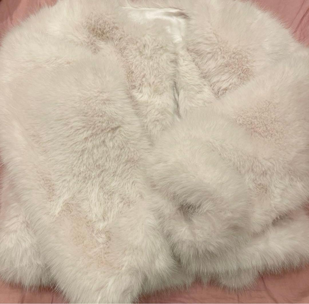 新品 Bibiy RAMONA PEPURAMU COAT WHITE