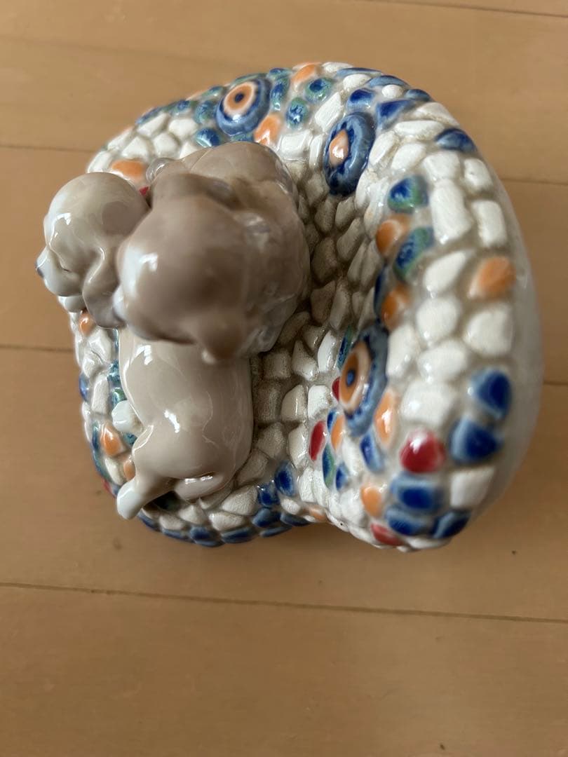 絶版リヤドロ バルセロナの仔犬 フィギュリン - メルカリ